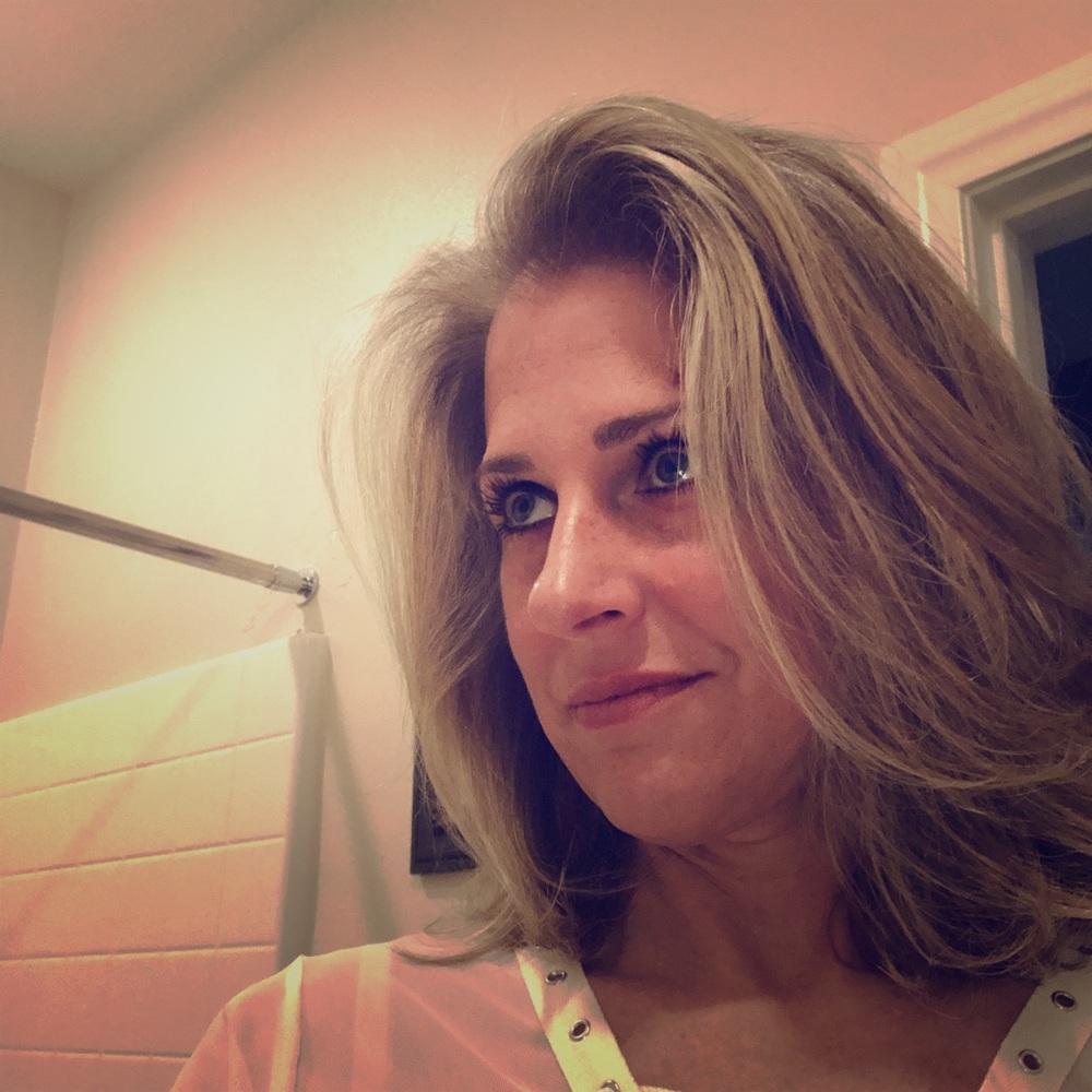 Meet your Posher, Christine